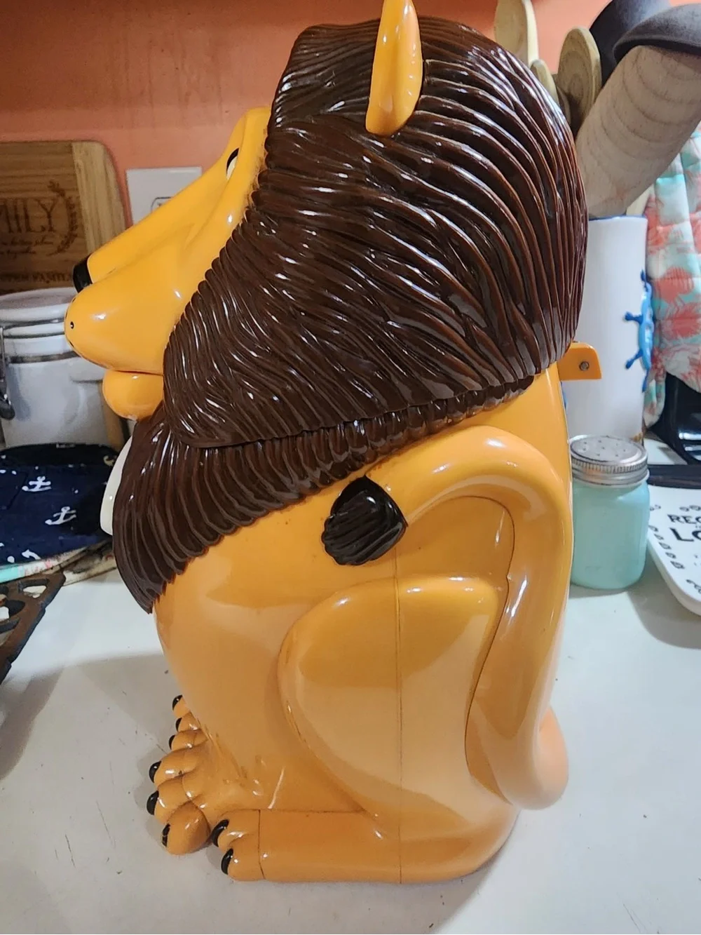 Vintage 1999 talking & Roaring Lion Cookie Jar